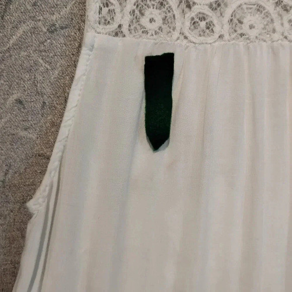 Tribal Women's Sequins & Embroidered  White Tank Top in Size Small - Picture 9 of 12